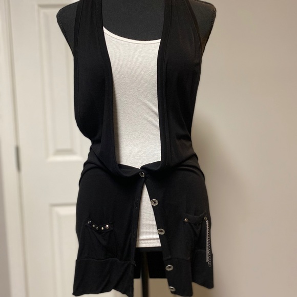 Guess Razor-Back Long Vest - Picture 12 of 14